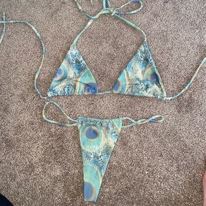Bikini set!